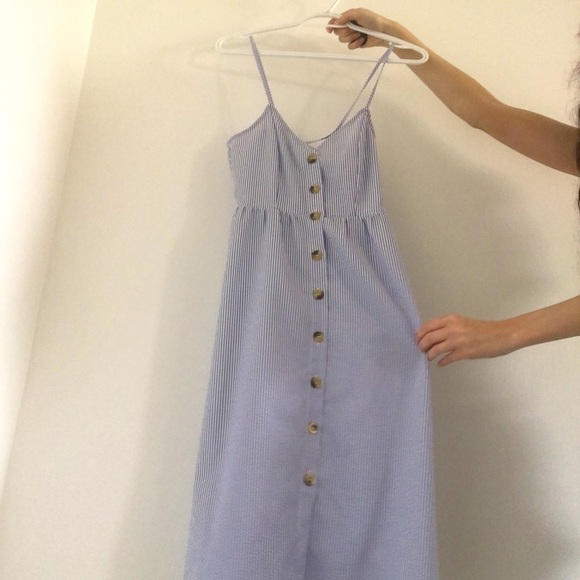 Blue stripes picnic dress - Picture 2 of 11